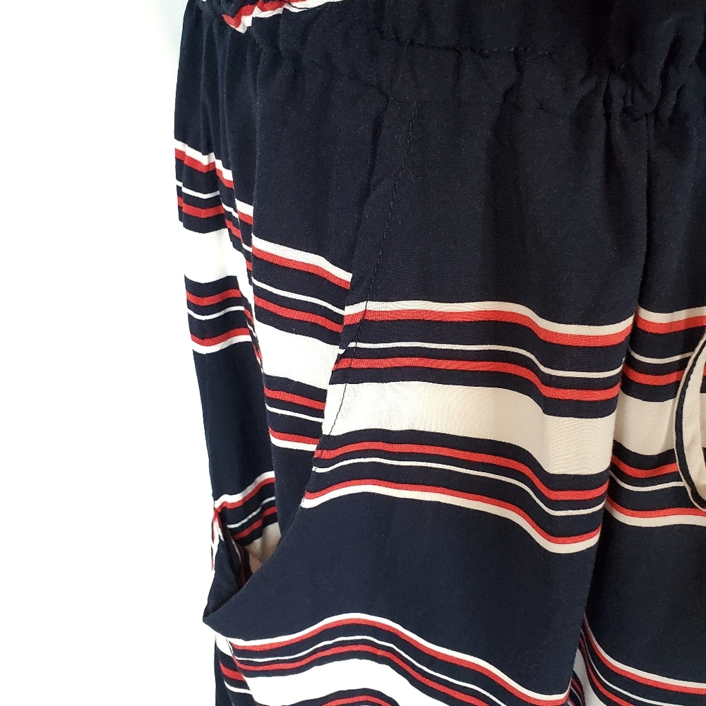 Gap Dress W/ POCKETS! - Picture 2 of 6